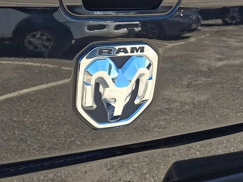 Used 2022 RAM 2500 Limited AWD/4WD image 33