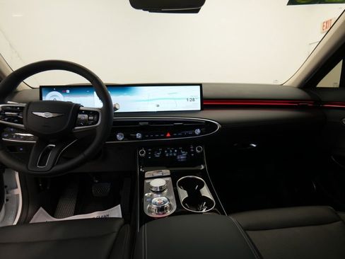 Used 2026 Genesis GV70 2.5T image 42