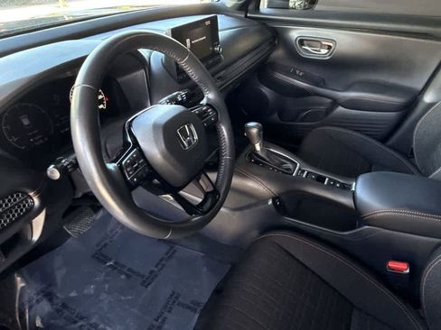 Used 2024 Honda HR-V Sport image 13
