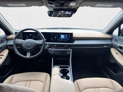 New 2025 Hyundai Sonata Limited FWD image 15