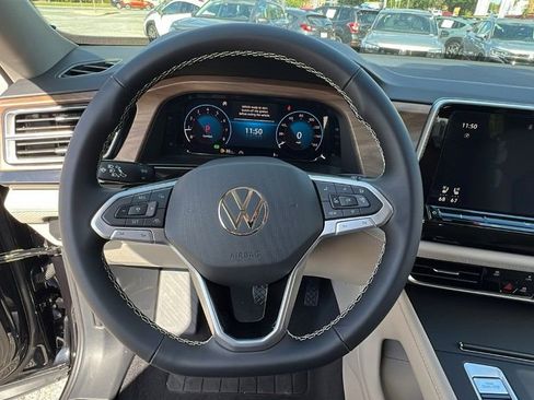 New 2026 Volkswagen Atlas SE image 27