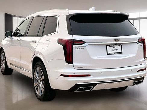 Certified 2025 Cadillac XT6 Premium Luxury w/ Platinum Package AWD/4WD image 12