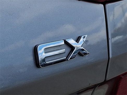 Used 2021 Kia Seltos EX image 32