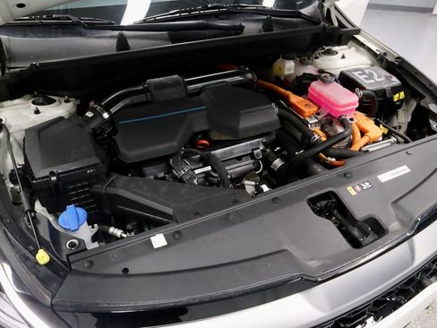 Used 2023 Kia Sportage EX image 16