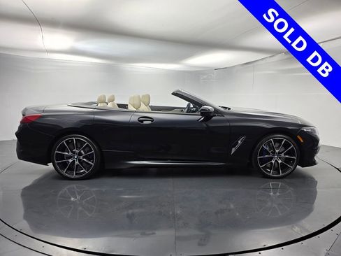 Used 2023 BMW 840i Convertible image 3
