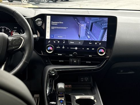 Used 2025 Lexus NX 350 F Sport image 2