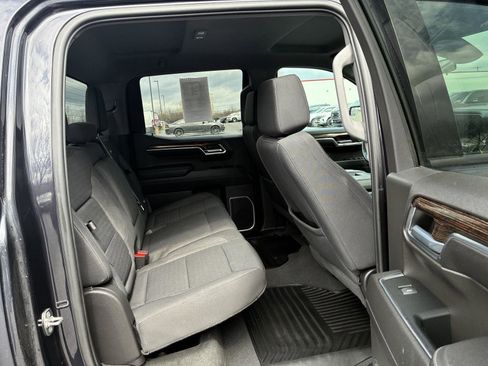 Used 2023 GMC Sierra 1500 Elevation image 12