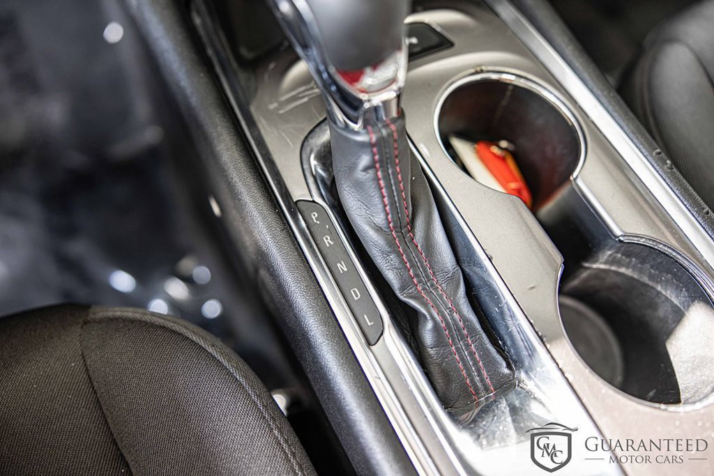 Used 2021 Chevrolet Malibu RS FWD image 29