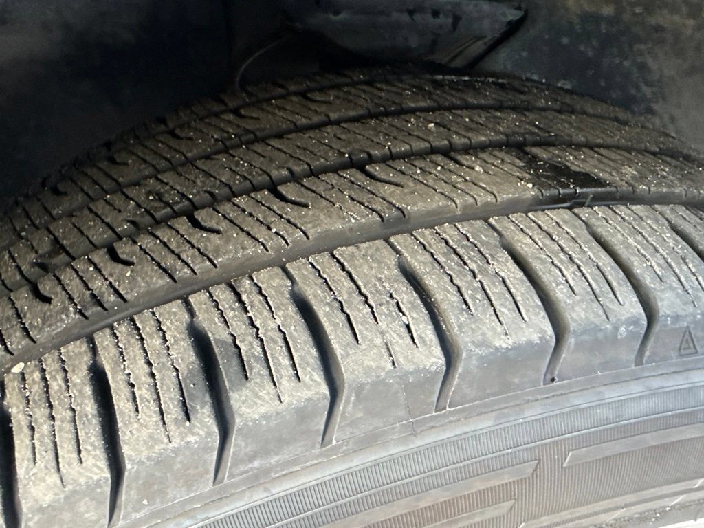Certified 2023 Volkswagen ID.4 Pro S AWD/4WD image 29
