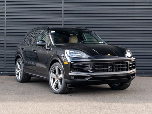 New 2026 Porsche Cayenne image 10