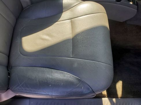 Used 2002 Chevrolet TrailBlazer LTZ image 38