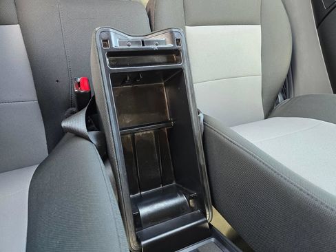 Used 2010 Ford Ranger XLT AWD/4WD image 26