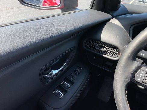 Certified 2024 Honda HR-V Sport image 22