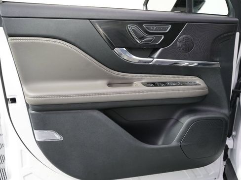 New 2026 Lincoln Corsair Premiere AWD/4WD image 22