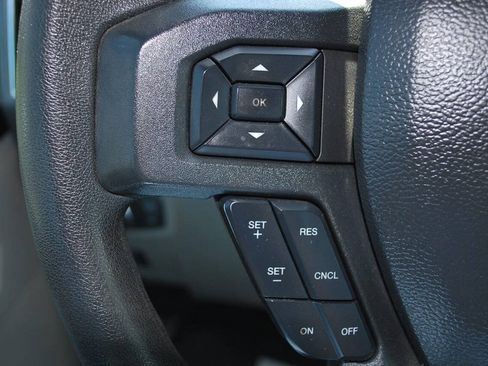 Used 2022 Ford F350 XLT w/ XLT Premium Package AWD/4WD image 30