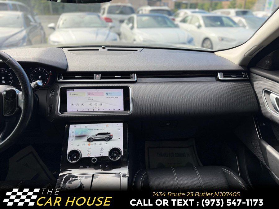 Used 2019 Land Rover Range Rover Velar S AWD/4WD image 29