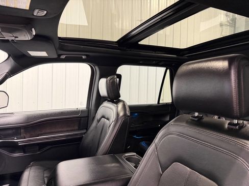 Used 2019 Ford Expedition Max Limited AWD/4WD image 9