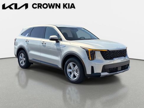 New 2026 Kia Sorento LX FWD image 3