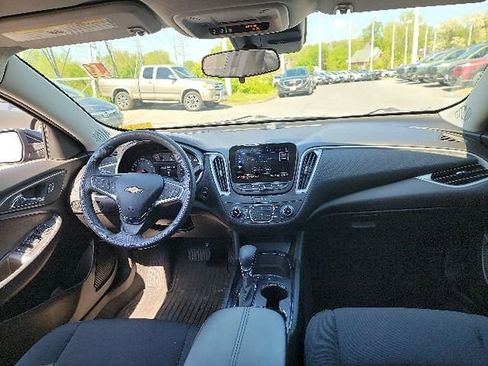 Used 2024 Chevrolet Malibu LT FWD image 8
