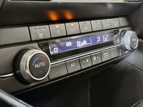 Used 2020 MAZDA CX-9 Touring w/ Touring Premium Package FWD image 23