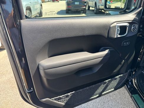 New 2026 Jeep Wrangler Unlimited Sport AWD/4WD image 15