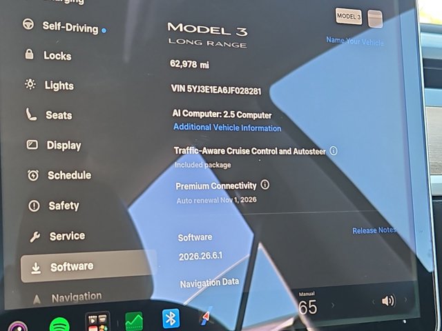 Used 2018 Tesla Model 3 Long Range RWD image 15