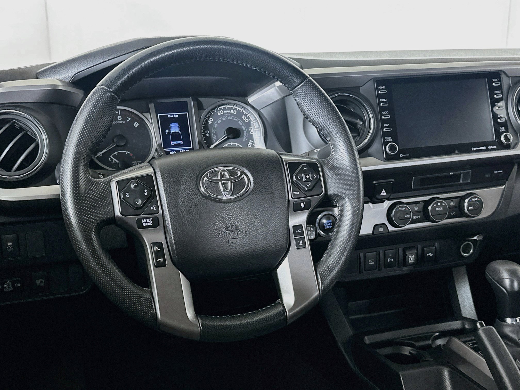 Used 2023 Toyota Tacoma SR5 RWD image 17