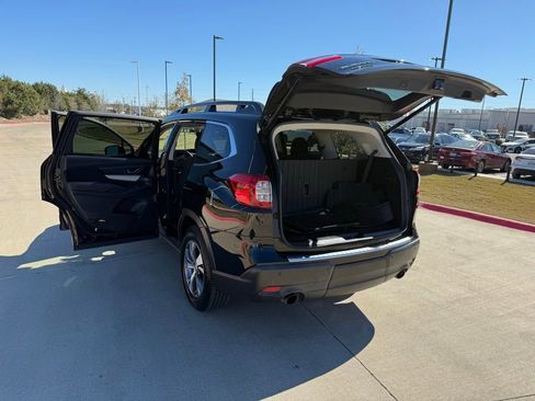 Used 2019 Subaru Ascent Premium w/ Popular Package #3 image 25