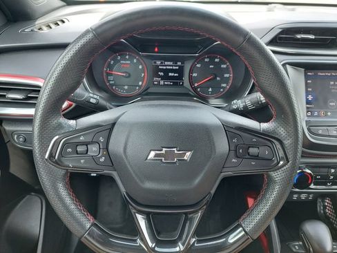 Used 2023 Chevrolet TrailBlazer RS AWD/4WD image 25