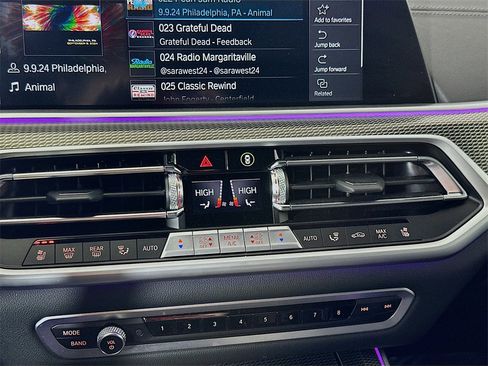 Used 2022 BMW X5 xDrive45e w/ M Sport Package image 27