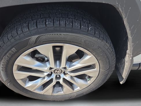 Used 2024 Toyota RAV4 XLE Premium w/ Weather Package FWD image 33