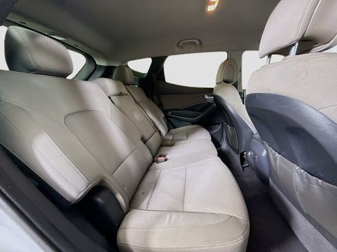 Used 2018 Hyundai Santa Fe Sport w/ 2.4L Value Package 02 FWD image 27