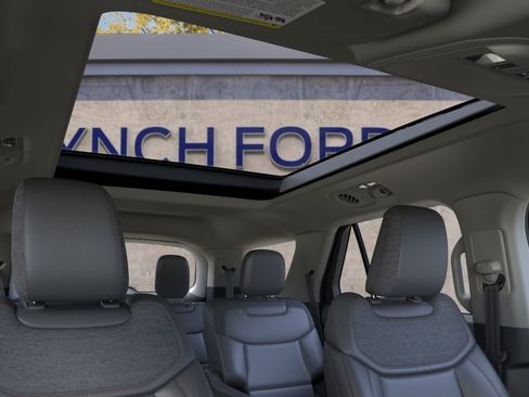 New 2026 Ford Explorer Active w/ Active Comfort Package AWD/4WD image 25