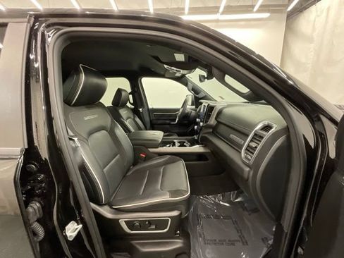 Used 2025 RAM 1500 Laramie w/ Sport Appearance Package AWD/4WD image 23