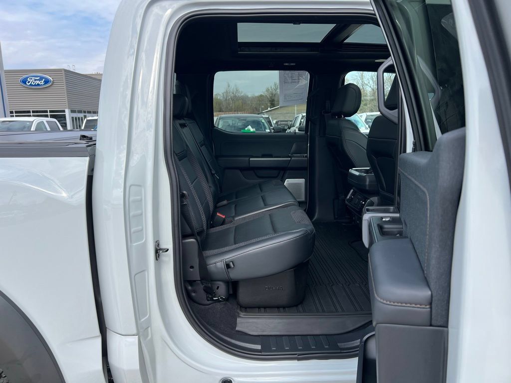 Used 2023 Ford F150 Raptor AWD/4WD image 21