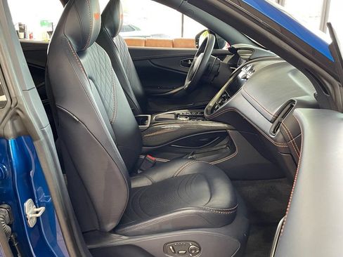 Used 2022 Aston Martin DBX AWD/4WD image 29