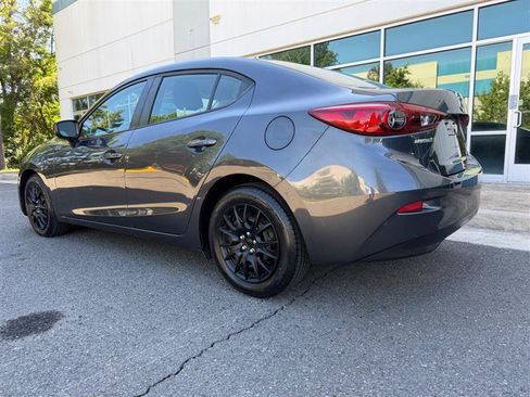 Used 2015 MAZDA MAZDA3 i Touring FWD image 11