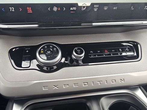 New 2026 Ford Expedition Max Active image 24