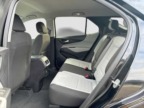 Certified 2023 Chevrolet Equinox LS w/ LS Convenience Package image 24