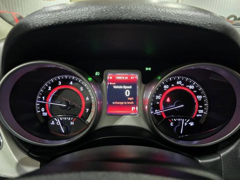 Used 2018 Dodge Journey GT image 38