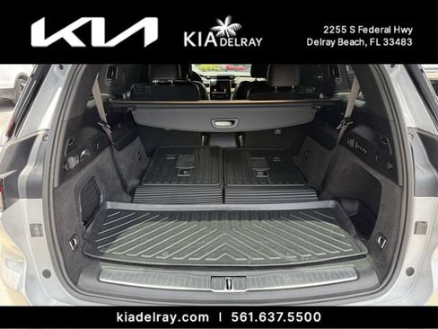 Used 2021 Jeep Grand Cherokee L Summit w/ Luxury Tech Group V AWD/4WD image 8