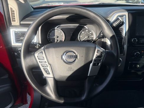 Certified 2021 Nissan Titan SV image 25