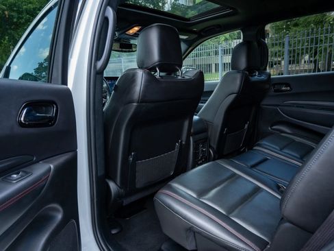 Used 2024 Dodge Durango GT AWD/4WD image 13