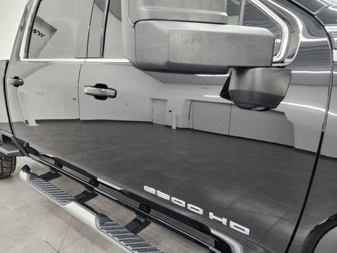 Used 2023 GMC Sierra 2500 SLE w/ SLE Convenience Package image 23