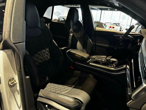 Used 2023 Audi SQ8 Premium Plus w/ Executive Package AWD/4WD image 26