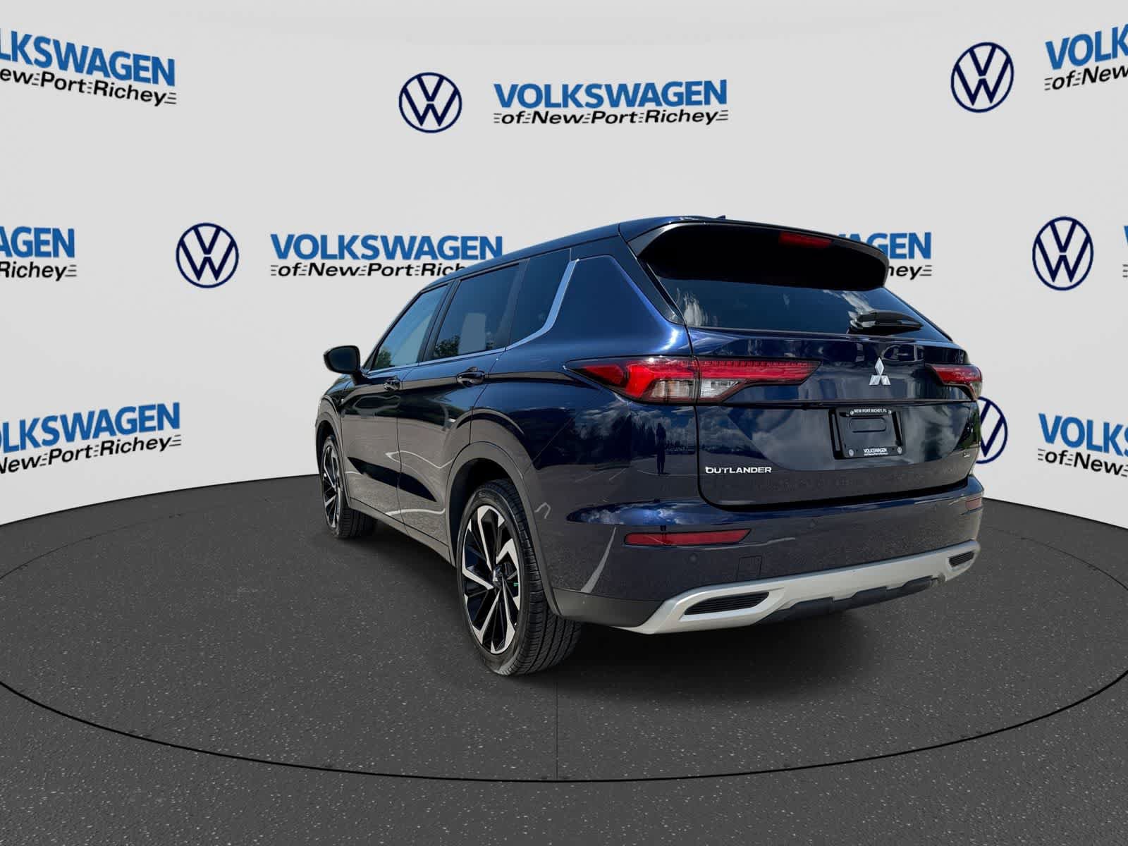 Used 2024 Mitsubishi Outlander SE FWD image 12