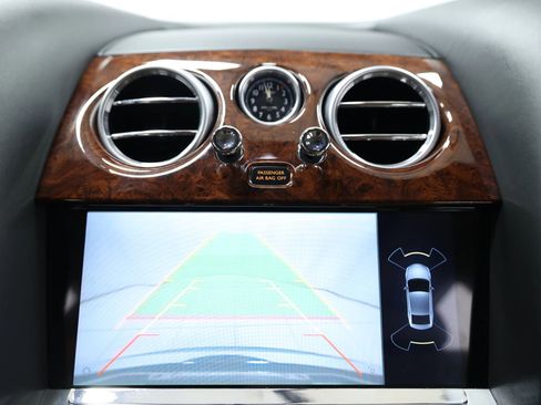 Used 2014 Bentley Flying Spur W12 AWD/4WD image 32