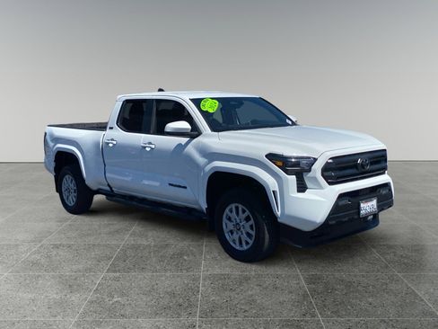 Used 2024 Toyota Tacoma SR5 image 7
