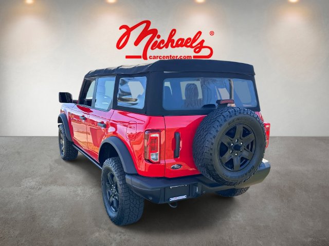 Used 2022 Ford Bronco Black Diamond AWD/4WD image 4