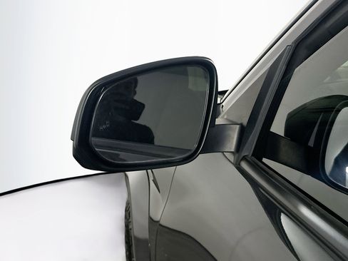 Used 2024 Toyota Tacoma TRD Sport image 16